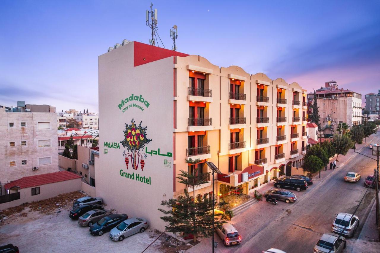 Grand Hotel Madaba Exteriör bild